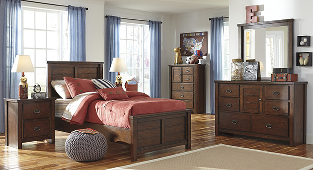 Ladiville Twin Panel Bed, Dresser, Mirror & Chest